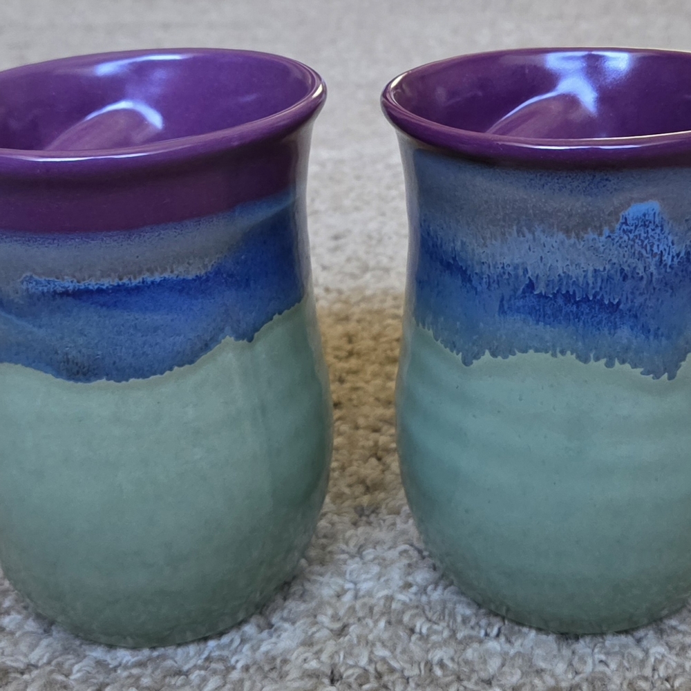 Neher Pottery "Clay in Motion" Right Handed Hand Warmer Mug Green Blue Purple